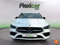 Usado Mercedes CLA180 Shooting Brake 136 CV (100 kW) 2020 Blanco Familiar