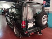 Usado Land Rover Discovery Basis 111 CV (81 kW) 1995 Verde SUV