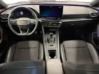 Usado Cupra Leon 150 CV (110 kW) 2024 Gris / plata Berlina