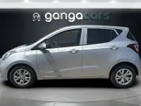 Usado Hyundai i10 87 CV (63 kW) 2019 Gris / plata Utilitario