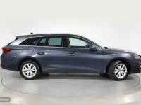 Usado Seat Leon Style 116 CV (85 kW) 2025 Gris Berlina