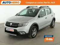 Usado Dacia Sandero Stepway 90 CV (66 kW) 2017 Gris