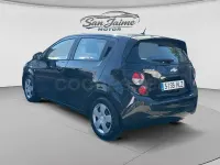 Usado Chevrolet Aveo LS 86 CV (63 kW) 2012 Negro Berlina