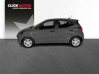 Usado Hyundai i10 67 CV (49 kW) 2024 Gris Utilitario