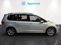 Usado VW Touran 150 CV (110 kW) 2025 Gris / plata Monovolumen