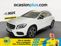 Usado Mercedes GLA220 AMG line 177 CV (130 kW) 2017 Blanco SUV