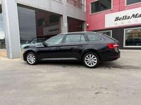 Usado Skoda Superb Ambition 150 CV (110 kW) 2022 Negro Familiar
