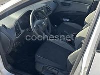 Usado Seat Leon Ecomotive 105 CV (77 kW) 2014 Blanco Berlina