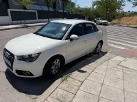 Usado Audi A1 Sportback Ambition 86 CV (63 kW) 2013 Blanco Utilitario