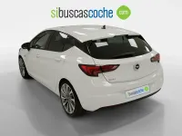 Usado Opel Astra Elegance 122 CV (89 kW) 2020 Blanco