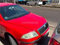 Usado Skoda Octavia 105 CV (77 kW) 2007 Rojo Familiar