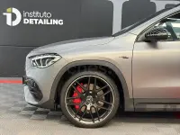 Usado Mercedes GLA45 AMG 421 CV (309 kW) 2021 Gris / plata SUV