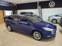 Usado Ford Focus Business Edition 125 CV (91 kW) 2016 Azul Familiar