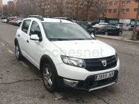 Occasion Dacia Sandero Stepway 90 PK (66 kW) 2015 Wit Sedan