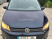Usado VW Touran Advance 105 CV (77 kW) 2014 Azul Monovolumen