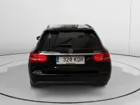 Usado Mercedes C220 170 CV (125 kW) 2014 Negro Familiar
