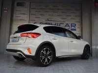 Usado Ford Focus Active 125 CV (91 kW) 2020 Beige Berlina
