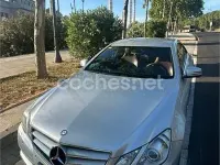 Usado Mercedes E250 Elegance 204 CV (150 kW) 2011 Gris / plata Coupe