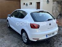 Usado Seat Ibiza Style 105 HP (77 kW) 2014 Branco Sedan