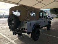 Usado Land Rover Defender 122 CV (89 kW) 2000 Plateado SUV