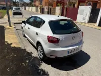 Usado Seat Ibiza Ecomotive 75 CV (55 kW) 2017 Blanco Berlina