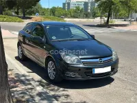 Usado Opel Astra GTC Sport 100 CV (73 kW) 2007 Negro Berlina