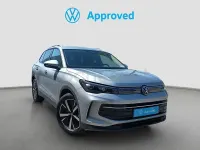 Usado VW Tiguan Life 150 CV (110 kW) 2025 Gris / plata SUV
