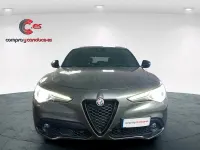 Usado Alfa Romeo Stelvio Veloce 210 CV (154 kW) 2022 Gris / plata SUV