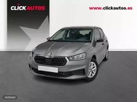 Usado Skoda Fabia Essence 95 CV (69 kW) 2025 Gris Utilitario