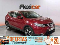 Usado Nissan Qashqai N-Connecta 110 CV (80 kW) 2017 Rojo SUV
