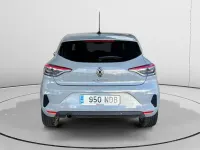 Usado Renault Clio V Evolution 100 CV (73 kW) 2025 Gris / plata Berlina
