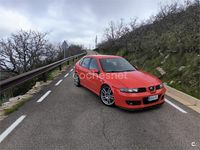 Usado Seat Leon CUPRA 210 CV (154 kW) 2003 Rojo Utilitario