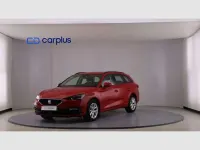 Usado Seat Leon Style 110 CV (80 kW) 2023 Rojo Utilitario