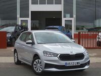 Usado Skoda Fabia Active 80 CV (58 kW) 2022 Gris / plata Utilitario