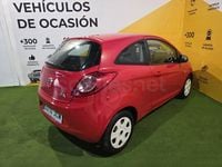 Usado Ford Ka Trend 69 CV (50 kW) 2015 Rojo Berlina