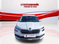 Usado Skoda Kamiq Selection 110 CV (80 kW) 2023 Blanco SUV