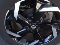 Usado Nissan Juke N-Connecta 114 CV (83 kW) 2024 Gris SUV