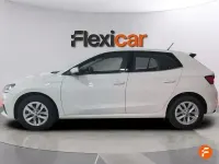 Usado Skoda Fabia Ambition 95 CV (69 kW) 2023 Blanco Utilitario