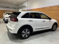 Usado Kia Niro 141 CV (103 kW) 2018 Blanco SUV