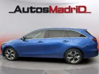 Usado Kia Ceed 136 CV (100 kW) 2021 Azul Utilitario