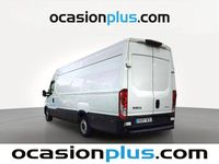 Usado Iveco Daily 156 CV (114 kW) 2023 Blanco Familiar
