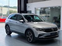 Usado VW Tiguan Life 150 CV (110 kW) 2021 Gris SUV