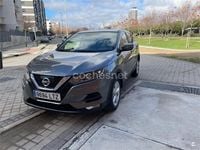 Usado Nissan Qashqai N-Connecta 130 CV (95 kW) 2017 Gris / plata SUV
