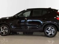 Usado Volvo XC40 Plus 129 HP (94 kW) 2025 Preto SUV