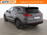 Second-hand VW Touareg 286 CP (210 kW) 2022 Gri SUV