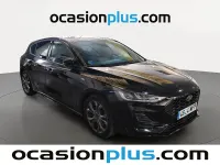 Usado Ford Focus ST-Line 125 CV (91 kW) 2023 Negro Utilitario