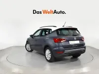 Usado Seat Arona Style 115 CV (84 kW) 2025 Gris SUV