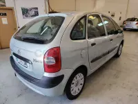 Usado Citroën Xsara Picasso 90 CV (66 kW) 2005 Azul Monovolumen