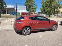 Usado Renault Mégane Dynamique 110 CV (80 kW) 2011 Naranja Berlina