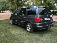 Usado VW Sharan Highline 140 CV (102 kW) 2008 Gris / plata Monovolumen